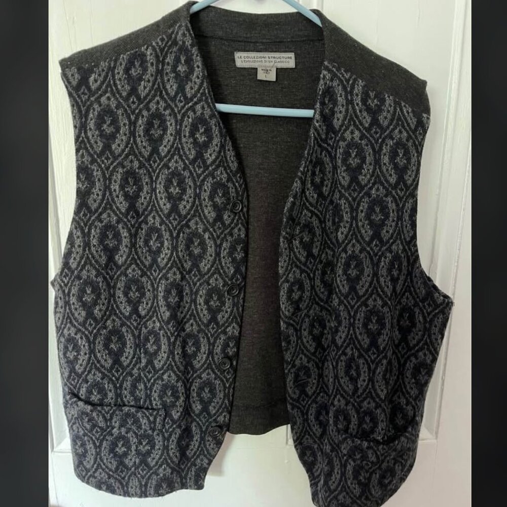 Wool patterned vest